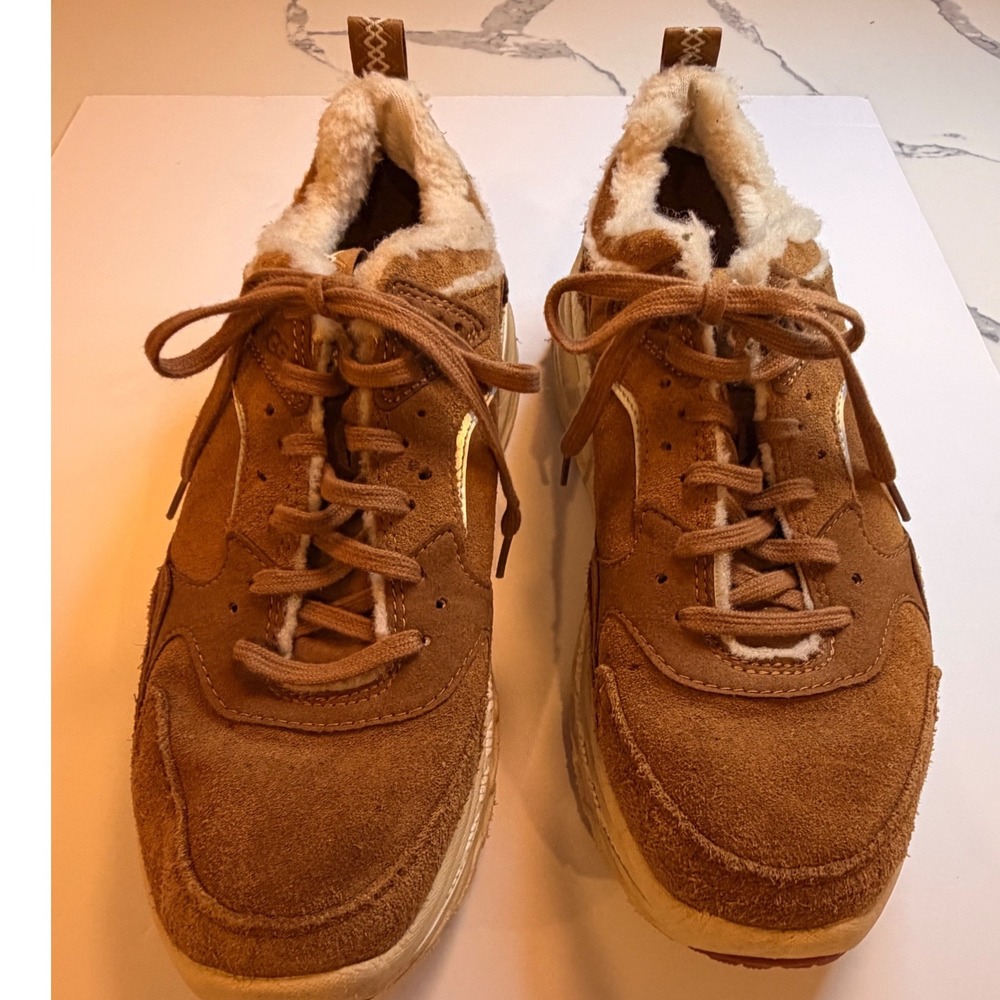 UGG Mens CA805 Spill Seam Chestnut Suede Sneakers 1114150 Size 11